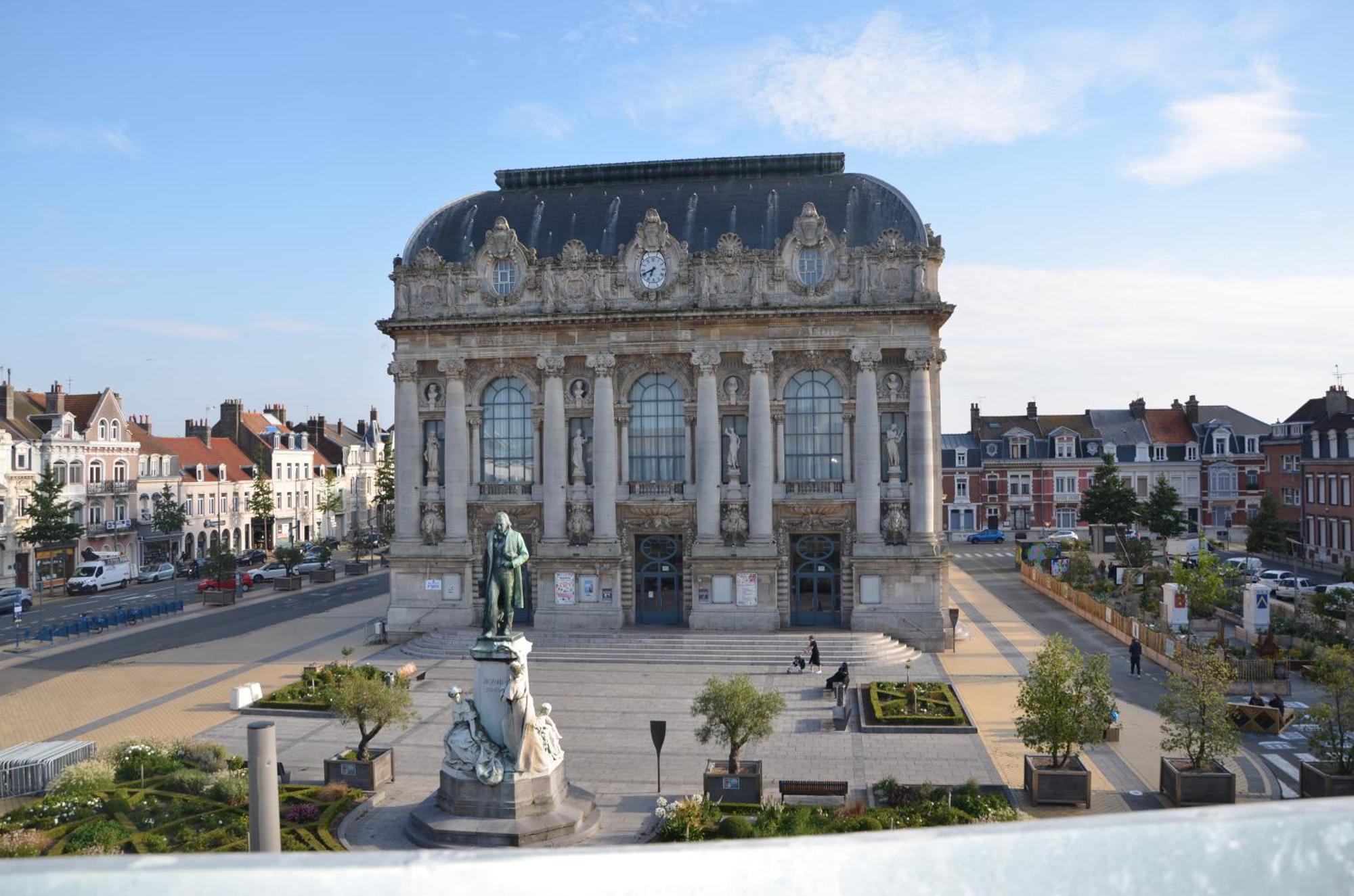 Ferienwohnung Le Gambetta Theatre De Calais Exterior foto